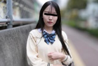 10Musume Natural Amateur 081425_01 Pranking a uniform girl on the train Yamashita Moeka Yamashita Moeka