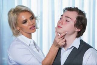 A young guy had passionate sex with a mature woman