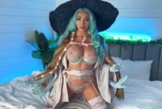 A girl with big tits had passionate sex with a friend