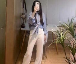 Creampie in little mom’s pussy