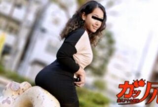 A Brazilian girl with a voluptuous body tries anal sex for the first time