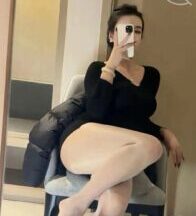 Put a dog collar on my sister with long legs and beautiful breasts to train her