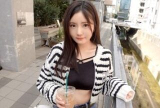 SIRO-5438 The shock of G! A takeaway girl working at a fast food restaurant has arrived