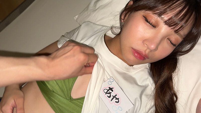 STSK-184 Beach House Poster Girl Hunting Raw Stab And Covered In Sperm