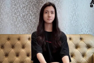 19-year-old art school student – Black Jack