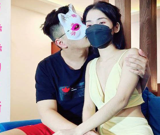 Forbidden Love with My Sister – Ke Ke Lao Shi