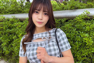 328HMDNV-872 [Big-Titted Abs] A Devoted Young Wife With Only One Sexual Partner. She’s Ecstatically Cumming Over And Over Again With A Massive Cock Three Times Bigger Than Her Husband’s [Understanding The Joys Of Sex]