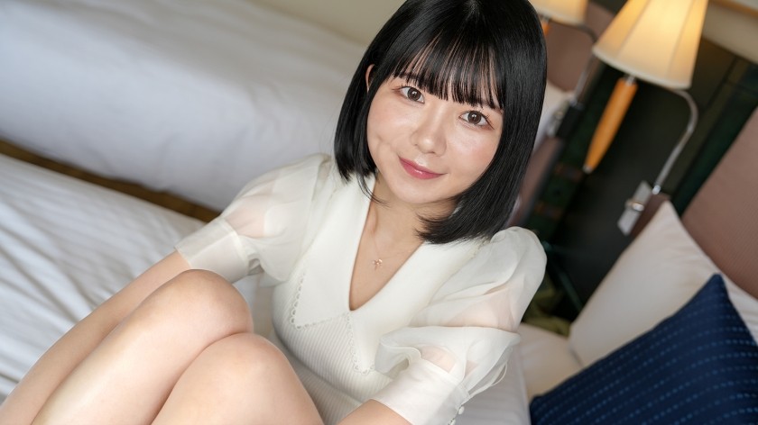 SIRO-5557 Such An Innocent-Looking Girl!? This Short-Haired Beauty Loves Big Hard Cocks! The More Miyuri With Her Masochistic Personality Gets Fucked The More Her Heart Beats!! [First Shoot] Applying For AV Online → AV Experience Shoot 2442