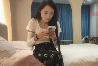 Date a 19-year-old slim girl-Li Bai