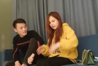 Ximen Tanhua (12-24) arranged to have sex with a part-time housewife, but was eventually discovered to be secretly filming her.