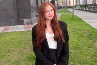 A Red-Haired Girl Came To Visit To Suck A Dick