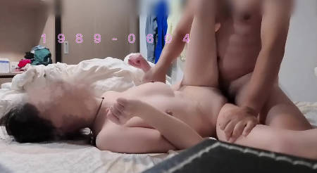 He bit down hard on her shoulder – a hardcore NTR enthusiast