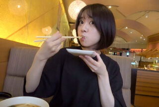 KNMB-115 A Hairless Flat-chested Runaway Girl Ito Akana Found In A Parking Lot