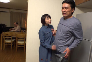 LABY-008 Good Old-fashioned Office Romance And Sexual Relationships – A Cute Subordinate Confesses His Love To The Boss And The Boss’s Busty Daughter (eldest Daughter) Who Joined The Company Through Connections And The Tomboyish Youngest Daughter Who Comes To Visit The House Destroy The Relationships And Discipline Within The Company…