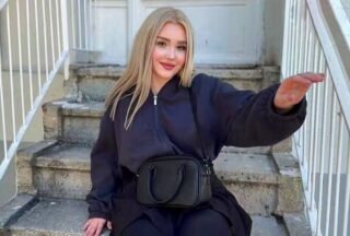 Chubby with big tits knows what an orgasm is