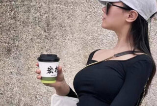 Having sex in the woods with my beautiful young female neighbor was so exciting!