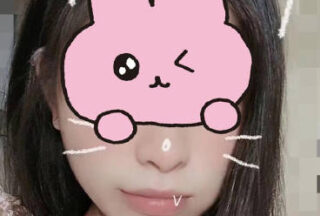 A young female high school student, barely an adult, was penetrated without a condom; she was 1.5 meters tall and looked like a child.