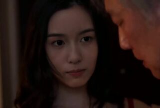 AI – Zhou Ye – was taken home and humiliated by next door.