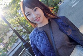 328HMDNV-918 A Beautiful Wife Who Works At The Same Luxury Hotel As Her Husband. A Serious-looking Lustful Wife Who Can’t Be Satisfied With Sex Once A Week Relieves Her Stress With Unprotected Sex.