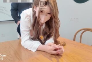 Newly hired teacher experiences workplace bullying – Hoshino Usagi