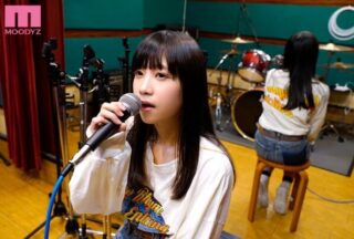 MIFD-141 This Sensual Singer Is 145cm Tall