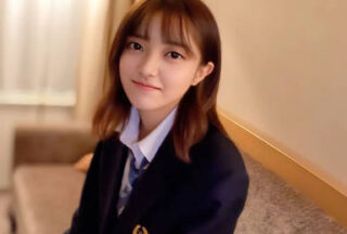 Tokyo Girl’s Guide: Suzuran, 21, Freelancer